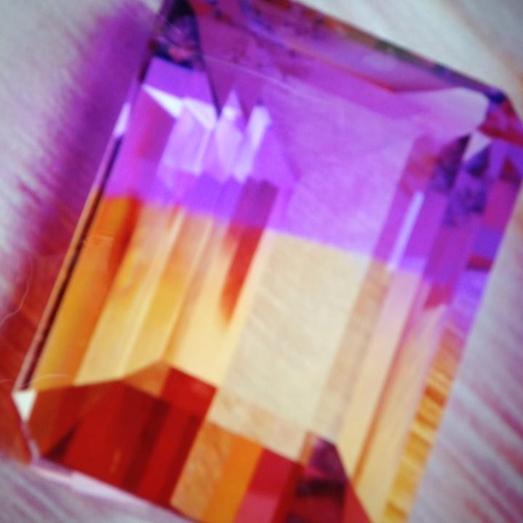 Meet your Posher, Amethyst - Picture 1 of 1